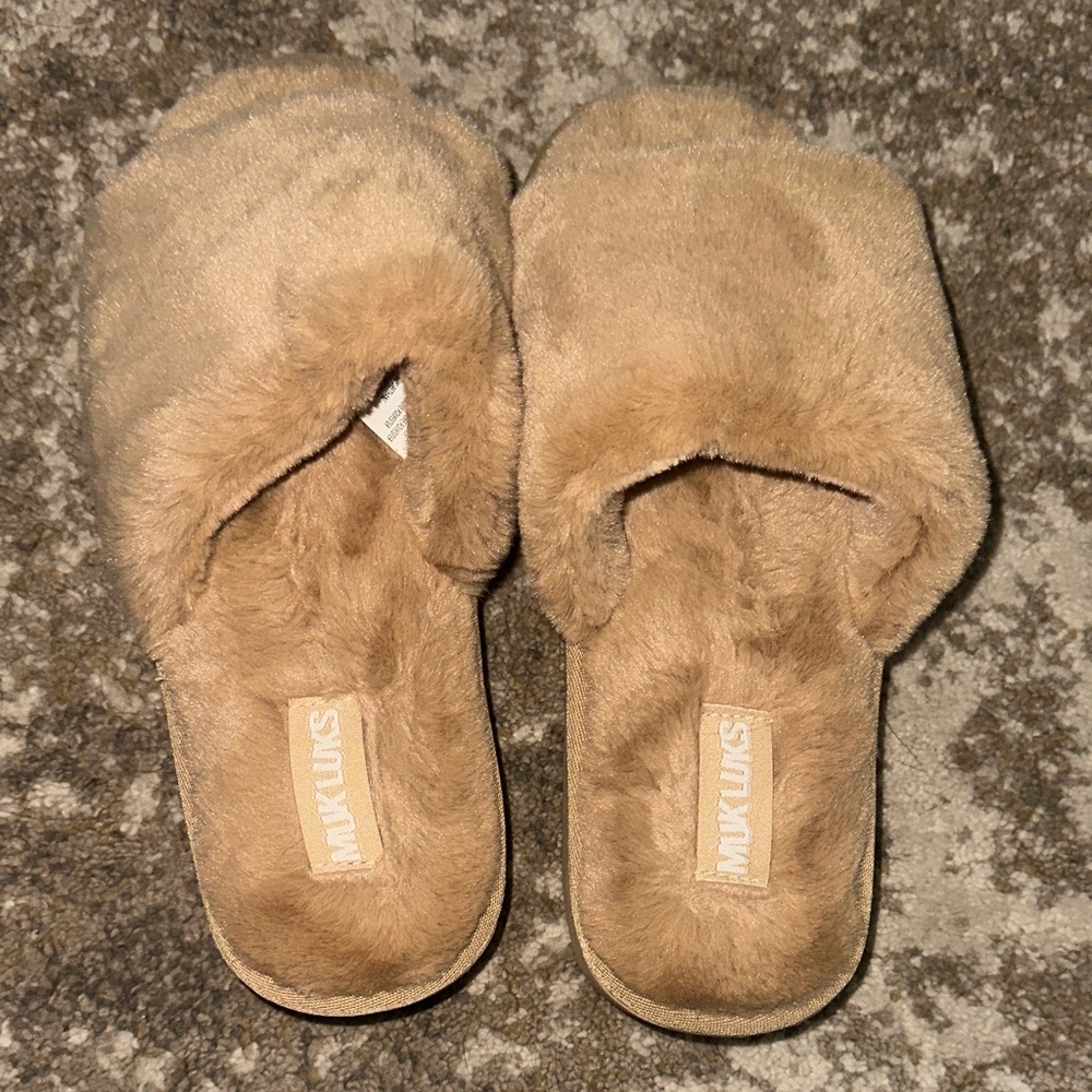 Muk Luks Cozy Tan Slides